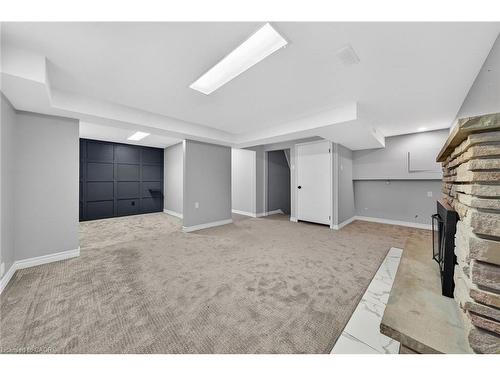 90 Pottruff Road N, Hamilton, ON - Indoor