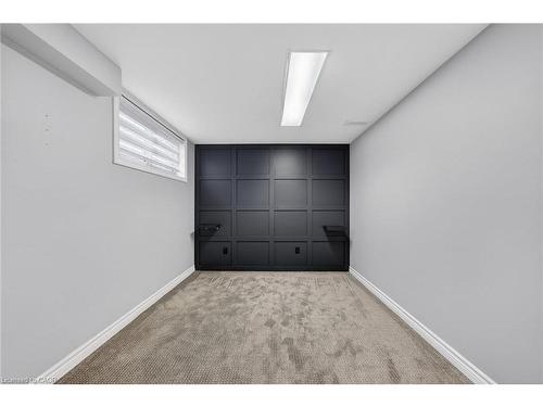 90 Pottruff Road N, Hamilton, ON - Indoor