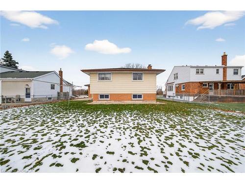 90 Pottruff Road N, Hamilton, ON - Outdoor