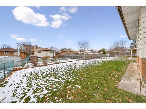 90 Pottruff Road N, Hamilton, ON - Outdoor