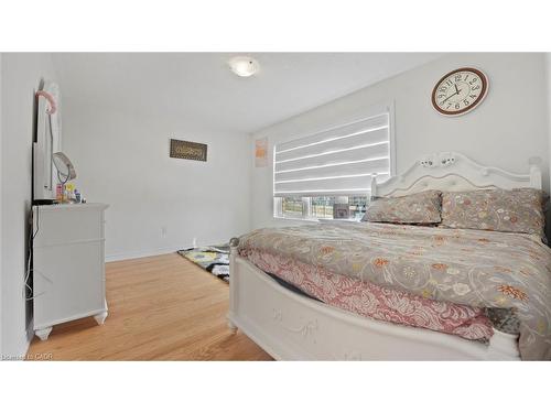 102 Strickland Avenue, Brantford, ON - Indoor Photo Showing Bedroom