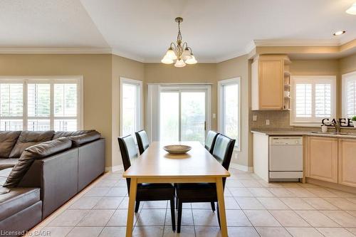 5191 Blue Spruce Avenue, Burlington, ON - Indoor Photo Showing Dining Room