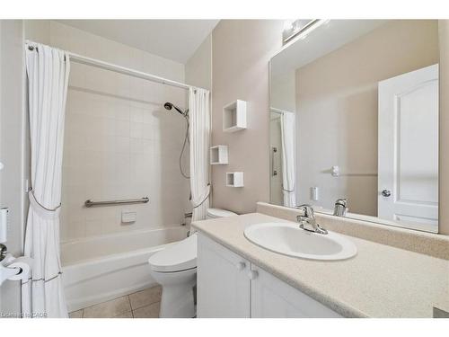 2428 Salcome Drive, Oakville, ON - Indoor Photo Showing Bathroom