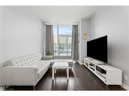 104-80 Esther Lorrie Drive, Toronto, ON - Indoor