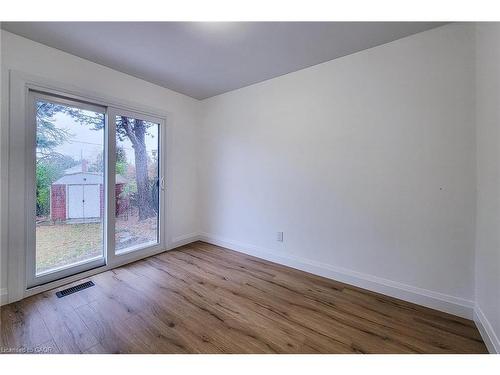 53 Winchester Boulevard, Hamilton, ON - Indoor Photo Showing Other Room