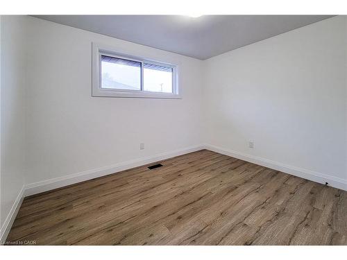 53 Winchester Boulevard, Hamilton, ON - Indoor Photo Showing Other Room