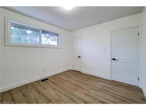 53 Winchester Boulevard, Hamilton, ON - Indoor Photo Showing Other Room