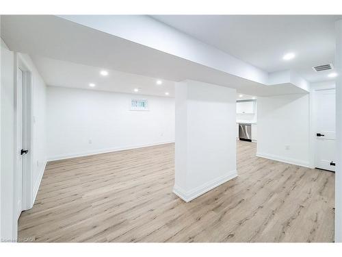 53 Winchester Boulevard, Hamilton, ON - Indoor