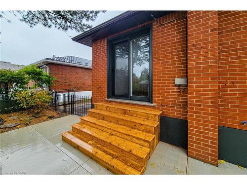 53 Winchester Boulevard, Hamilton, ON - Outdoor With Exterior