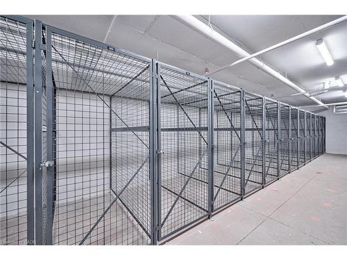 403-345 Wheat Boom Drive, Oakville, ON - Indoor With Storage