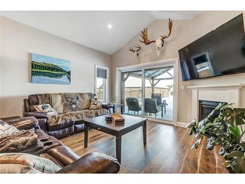 393 Argyle Avenue, Delhi, ON - Indoor Photo Showing Living Room With Fireplace