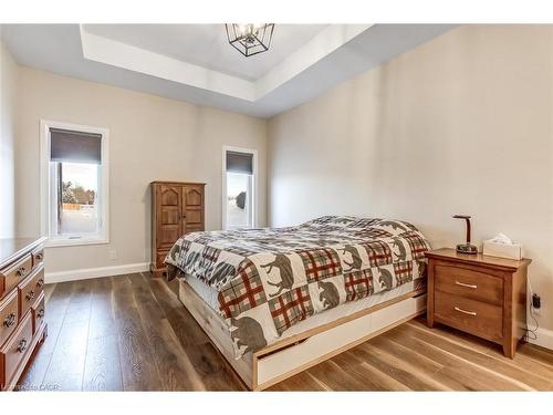 393 Argyle Avenue, Delhi, ON - Indoor Photo Showing Bedroom