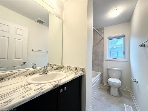 132 Port Crescent, Welland, ON - Indoor Photo Showing Bathroom