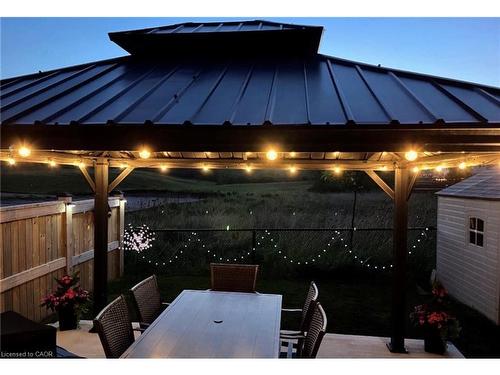 115 Larry Crescent, Caledonia, ON - Outdoor