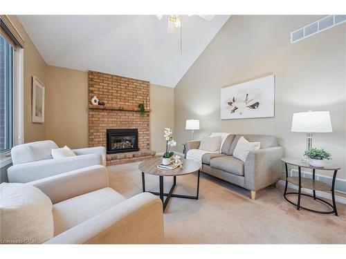 43 Brady Lane, Guelph, ON - Indoor Photo Showing Living Room With Fireplace