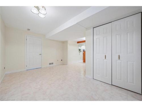43 Brady Lane, Guelph, ON - Indoor Photo Showing Other Room
