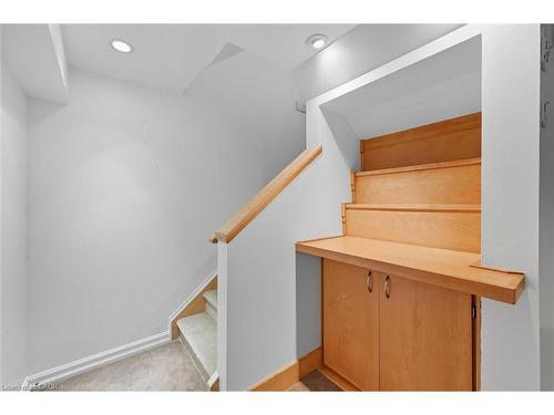 1348 Augustine Drive, Burlington, ON - Indoor Photo Showing Other Room