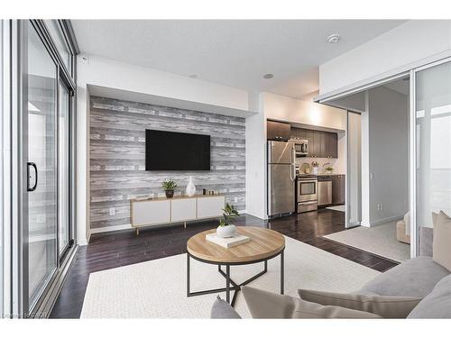 2206-105 The Queensway, Toronto, ON - Indoor Photo Showing Living Room