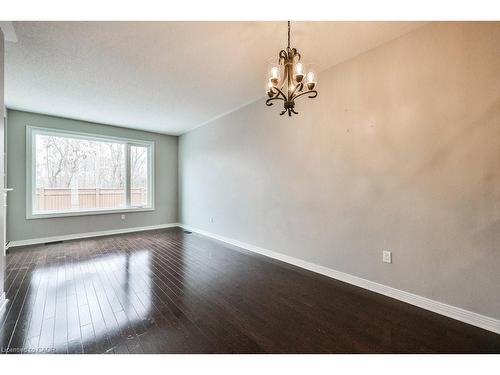 2980 Guire Common, Burlington, ON - Indoor Photo Showing Other Room