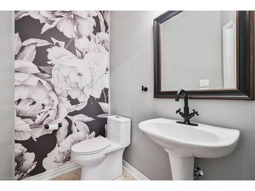 2980 Guire Common, Burlington, ON - Indoor Photo Showing Bathroom