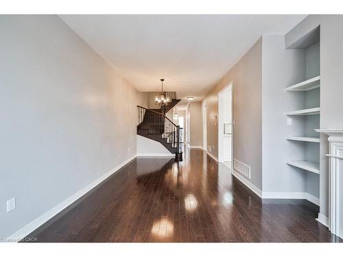 2980 Guire Common, Burlington, ON - Indoor Photo Showing Other Room