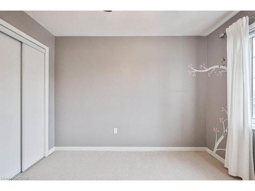 2980 Guire Common, Burlington, ON - Indoor Photo Showing Other Room