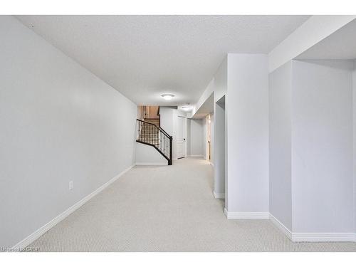 2980 Guire Common, Burlington, ON - Indoor Photo Showing Other Room