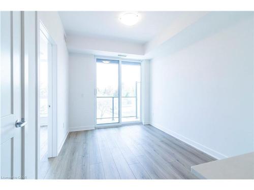 410-312 Erb Street W, Waterloo, ON - Indoor Photo Showing Other Room