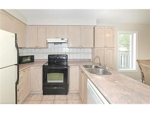 20 Rinaldo Road, Keswick, ON - Indoor Photo Showing Kitchen With Double Sink