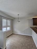 29-10 Foxglove Crescent  Kitchener, ON N2E 0E1
