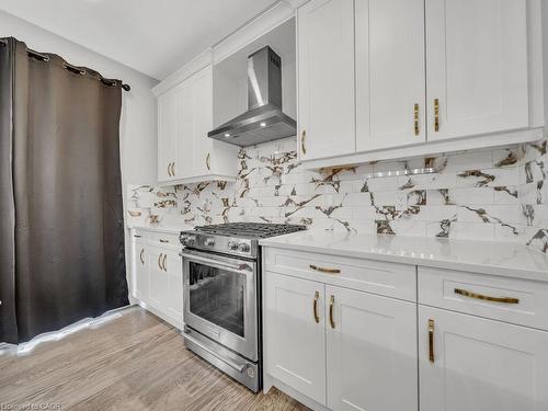 3374 Oriole Drive, London, ON - Indoor Photo Showing Kitchen