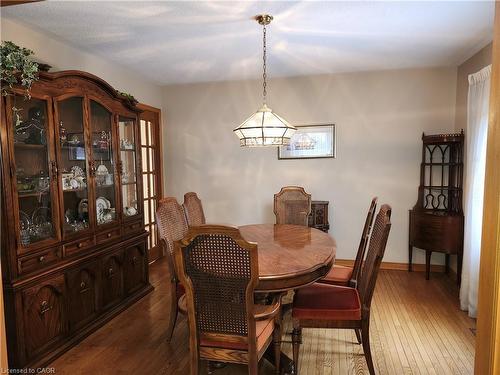 1741 Phillbrook Crescent, London, ON - Indoor Photo Showing Dining Room