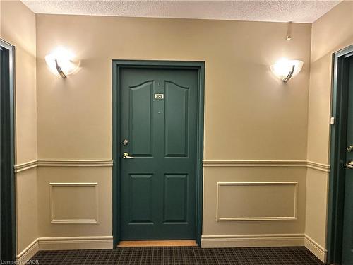 309-210 Main Street E, Dunnville, ON - Indoor Photo Showing Other Room