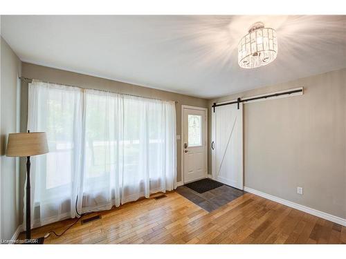 1319 Roseville Road, Cambridge, ON - Indoor Photo Showing Other Room