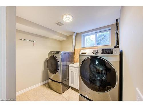 1319 Roseville Road, Cambridge, ON - Indoor Photo Showing Laundry Room
