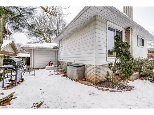 2145 Sandringham Drive, Burlington, ON - Outdoor