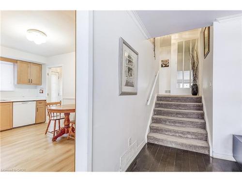 2145 Sandringham Drive, Burlington, ON - Indoor Photo Showing Other Room