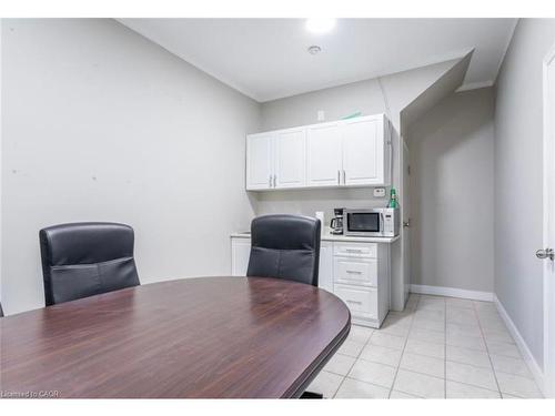 833 King Street E, Hamilton, ON 