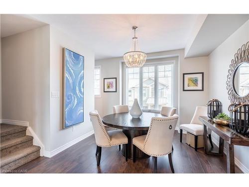 15 Pierre Trudeau Lane, Grimsby, ON - Indoor Photo Showing Dining Room