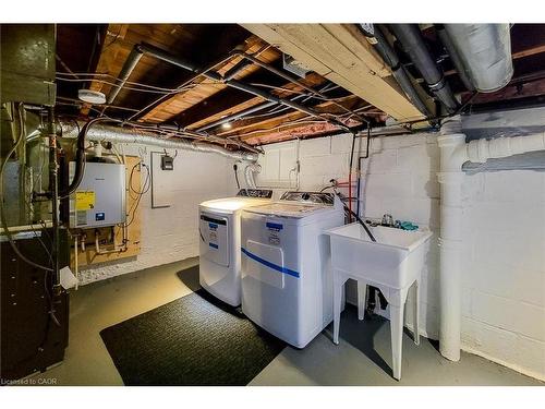 47 Gertrude Street, Hamilton, ON - Indoor Photo Showing Laundry Room