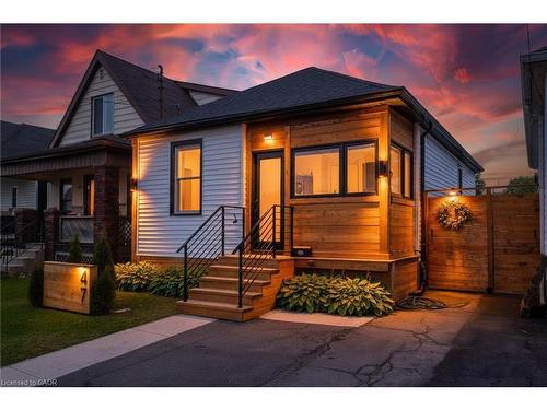 47 Gertrude Street, Hamilton, ON - Outdoor With Deck Patio Veranda