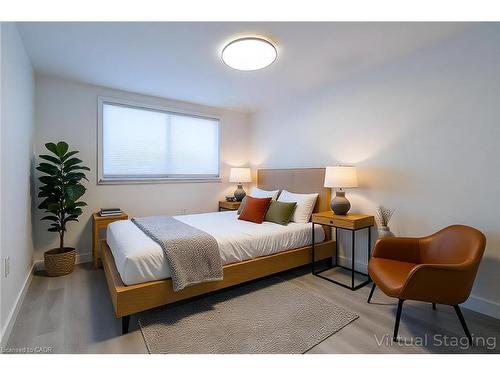 47 Gertrude Street, Hamilton, ON - Indoor Photo Showing Bedroom