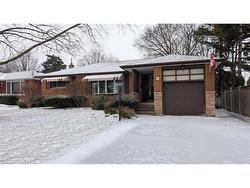 98 Laurier Avenue  Hamilton, ON L9C 3S4