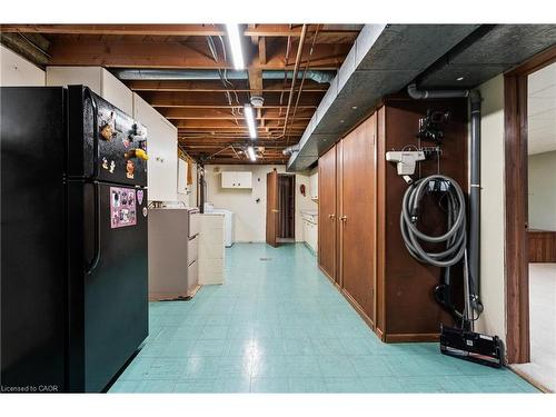 98 Laurier Avenue, Hamilton, ON - Indoor Photo Showing Basement