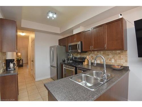 21-45 Seabreeze Crescent, Stoney Creek, ON - Indoor Photo Showing Kitchen With Double Sink