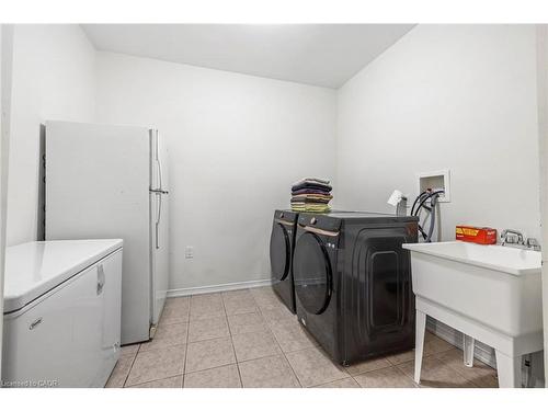 20 Gillespie Drive, Brantford, ON - Indoor Photo Showing Laundry Room