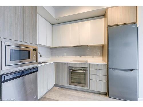 532-5230 Dundas Street, Burlington, ON - Indoor Photo Showing Kitchen With Stainless Steel Kitchen