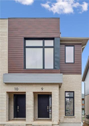 C9-15 Stauffer Woods Trail, Kitchener, ON - Outdoor