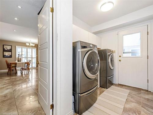 2137 Cleaver Avenue, Burlington, ON - Indoor Photo Showing Laundry Room