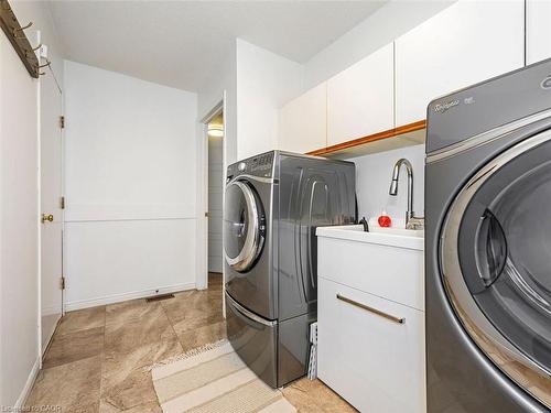 2137 Cleaver Avenue, Burlington, ON - Indoor Photo Showing Laundry Room